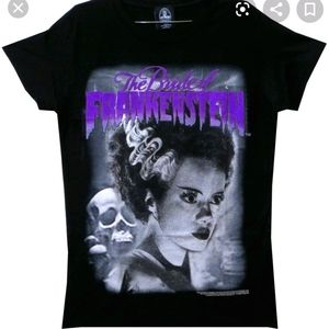 🖤Bride Of Frankenstein t-shirt.